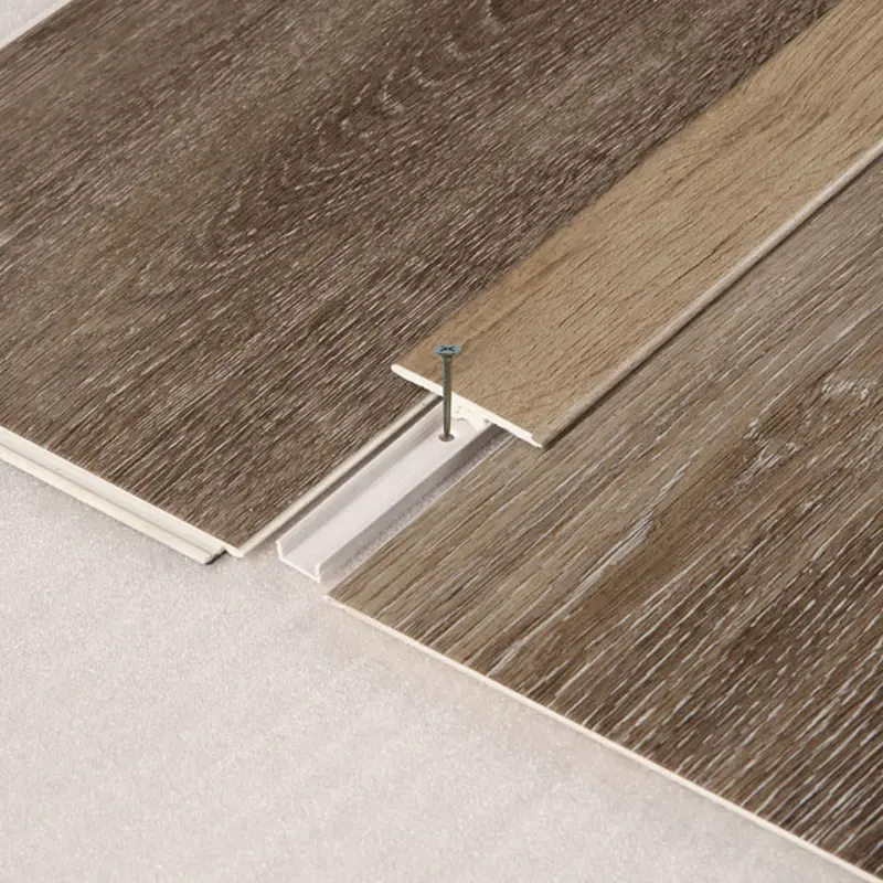 การเชื่อมต่อหลายห้อง WPC T-Moulding Floor Transition Strip